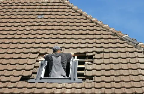 Pose de velux - Pons